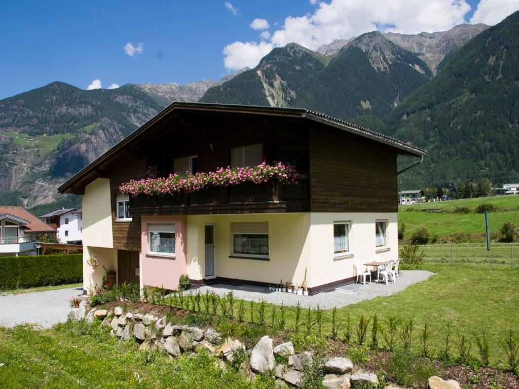 Haus Kleibert Bed & Breakfast Umhausen Exterior foto