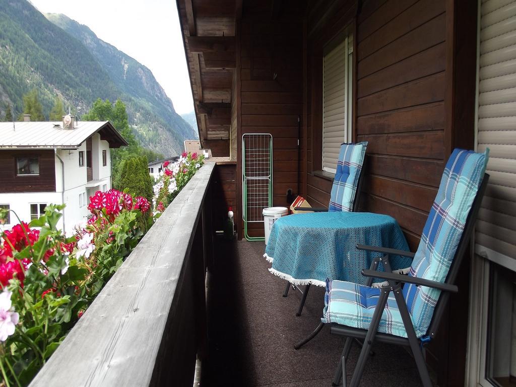 Haus Kleibert Bed & Breakfast Umhausen Exterior foto